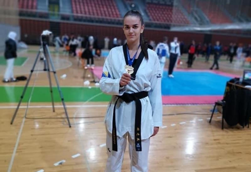 Marušići na natjecanju - Zlato i srebro za mostarsku obitelj na državnom prvenstvu u taekwondou